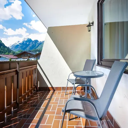 Bergblick Anna In With Balcony, Cleaning Included *