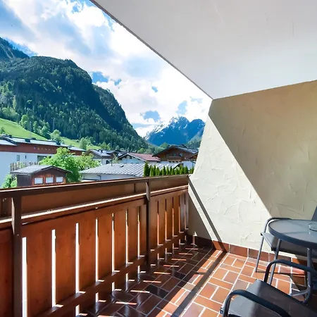 Bergblick Anna In With Balcony, Cleaning Included *